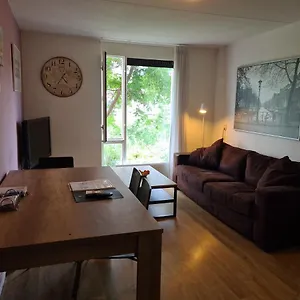 Johan's B&b, Dakterras & Goedkoop Parkeren - Sinds 2014 Habitación en casa particular
